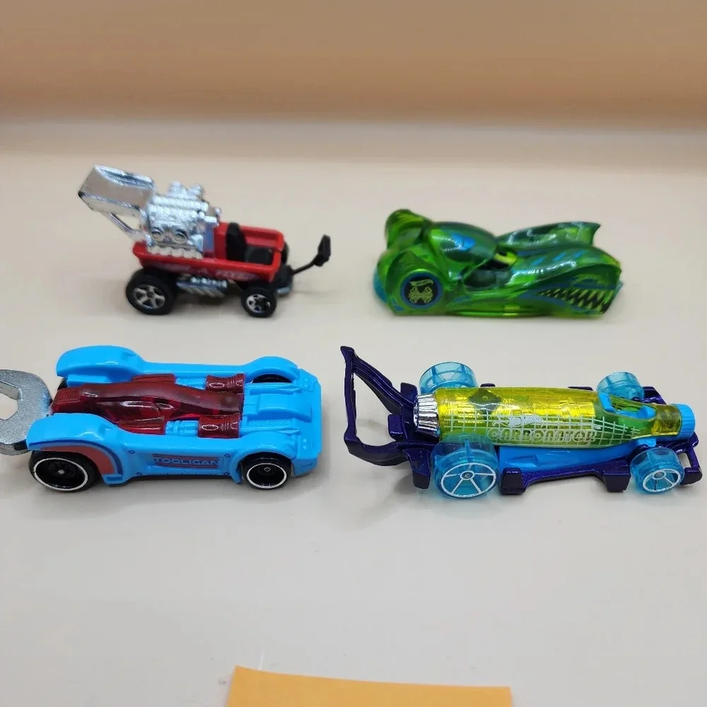 Hot Wheels Diecast 90s 2000s Radio Flyer Wagon Cloak Dagger Tooligan Carbonator